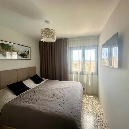 Seaside Two Bedroom Apartamento Los Cristianos (Tenerife)
