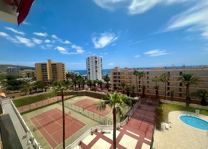 Seaside Two Bedroom * Los Cristianos (Tenerife)